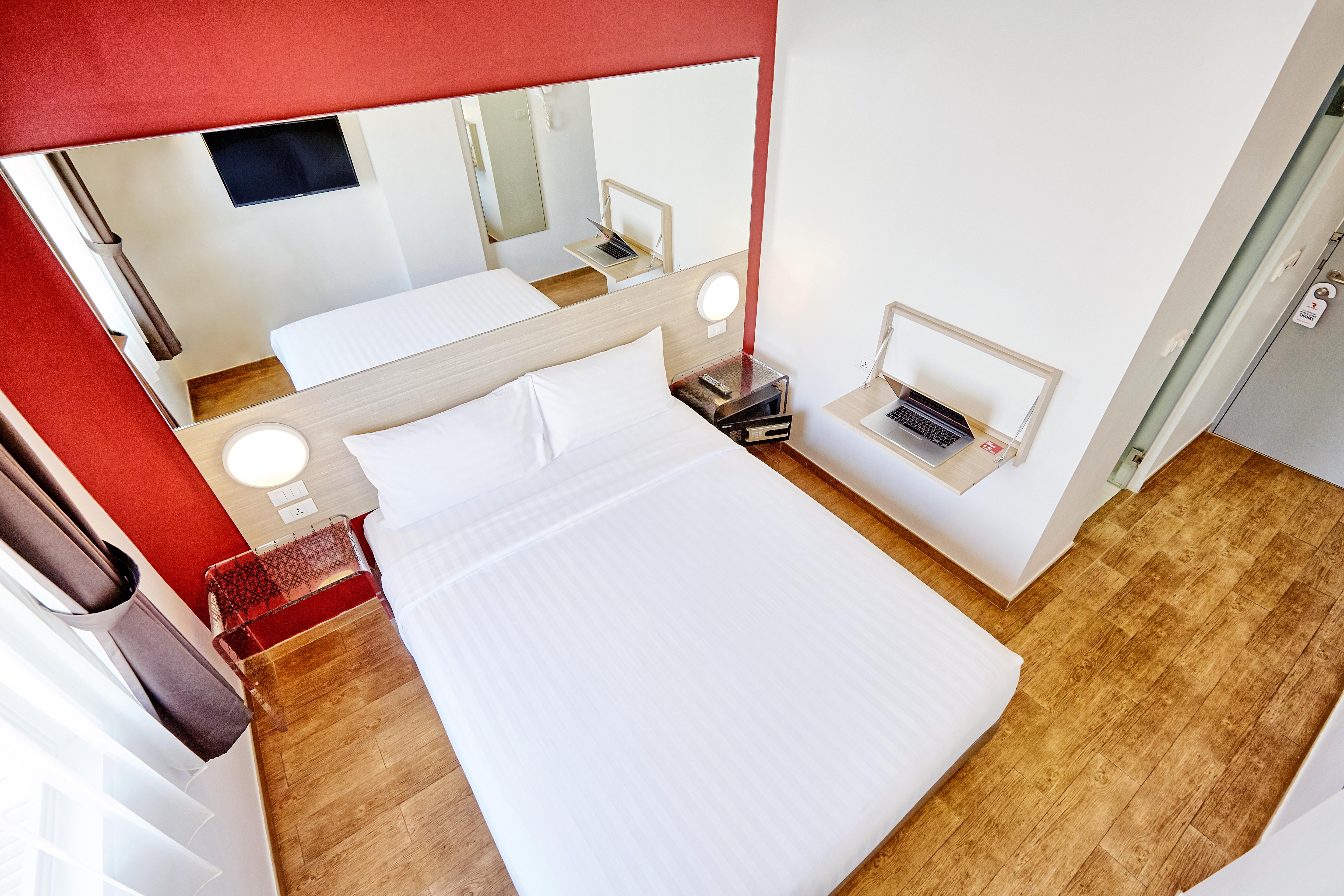 Red Planet Phuket Patong - Sha Extra Plus Eksteriør billede