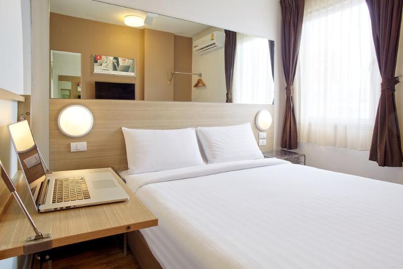 Red Planet Phuket Patong - Sha Extra Plus Eksteriør billede