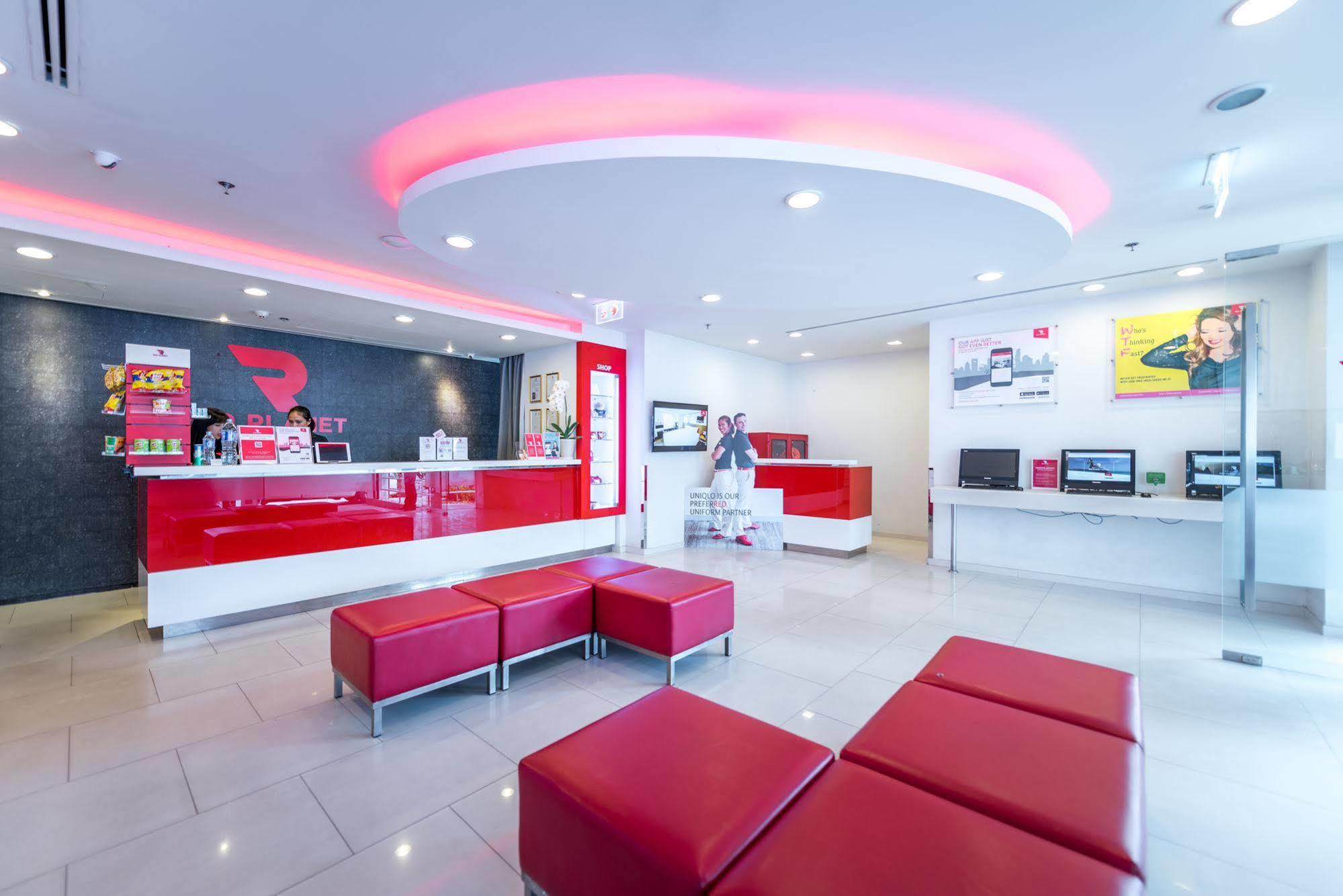 Red Planet Phuket Patong - Sha Extra Plus Eksteriør billede